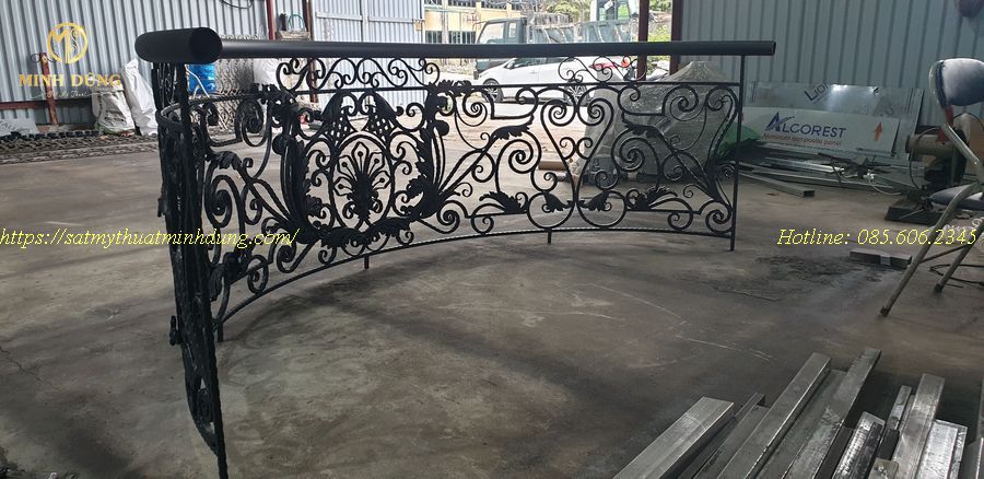 Mẫu lan can cầu thang sắt CNC