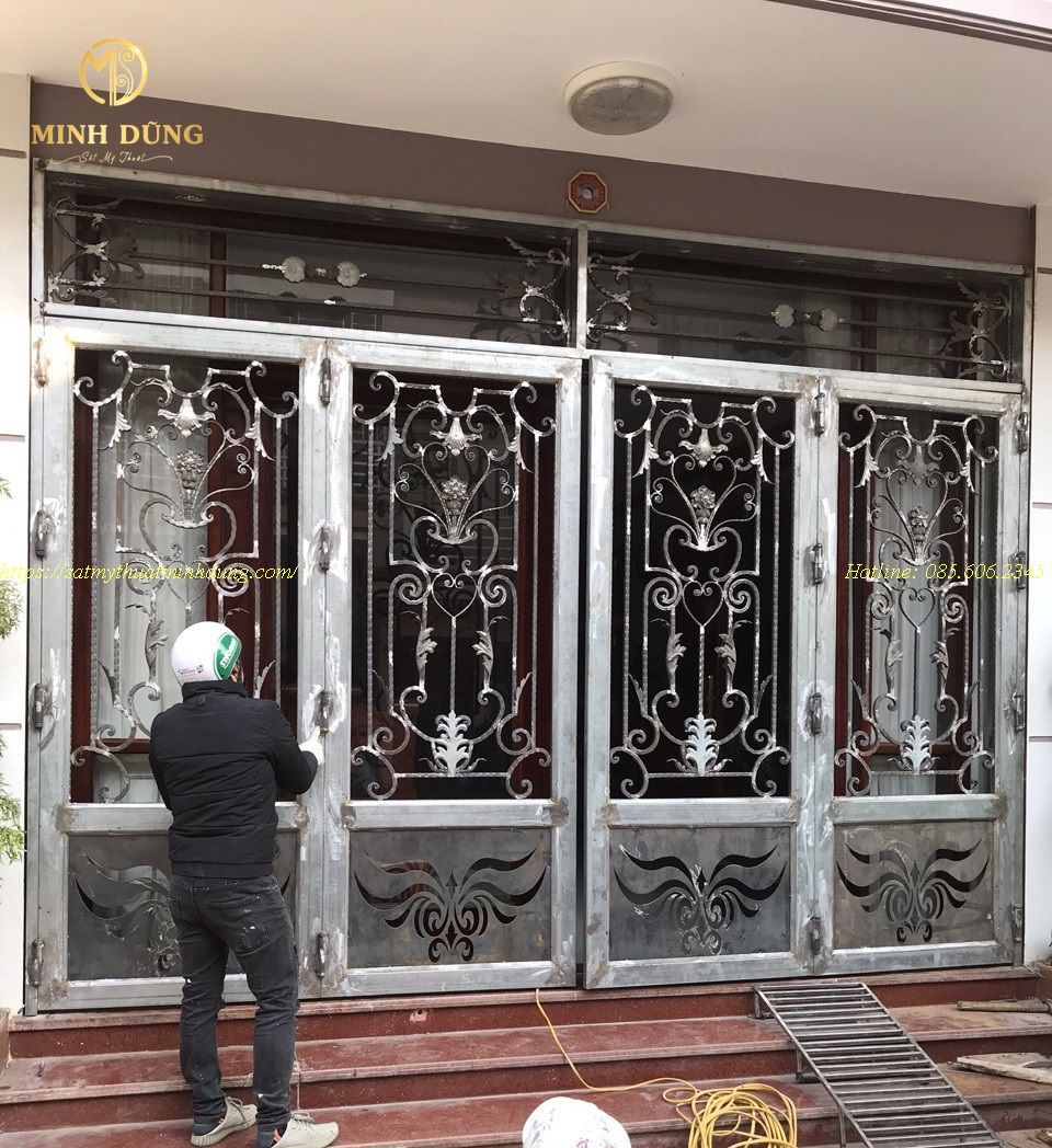 Mẫu cửa cổng sắt CNC đẹp