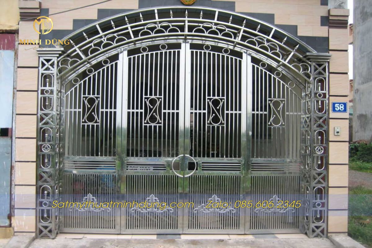 Mẫu cổng Inox 4 cánh đẹp