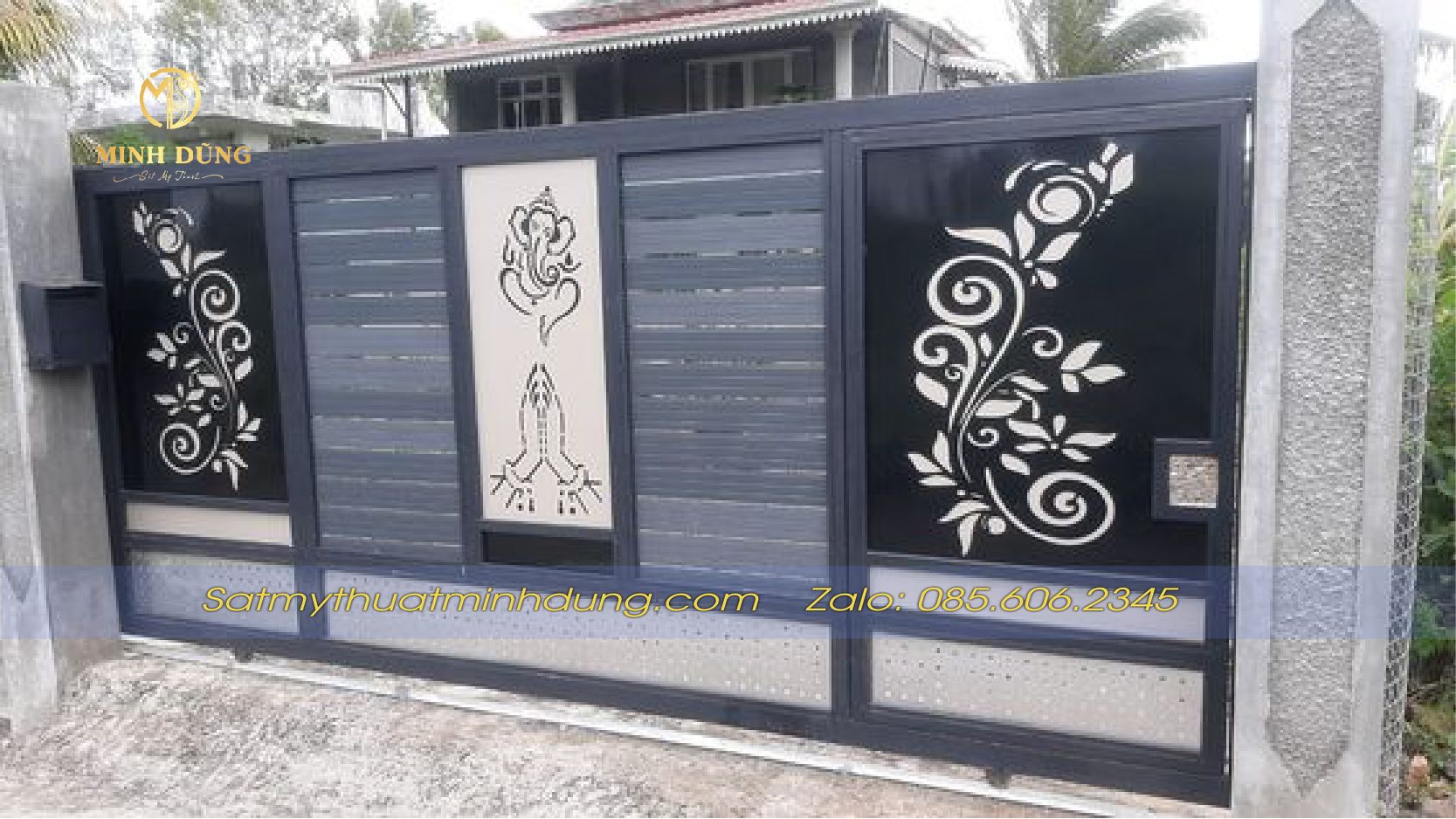 Mẫu cổng sắt giả gỗ đẹp